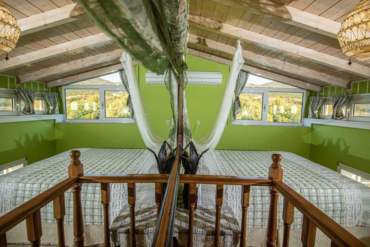 Villa Matula Kalamítsi Buitenkant foto